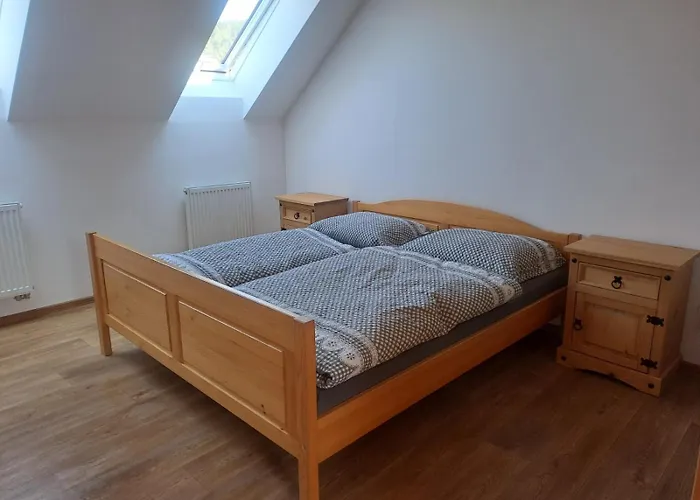 Na Statku- Kočičí Malenice